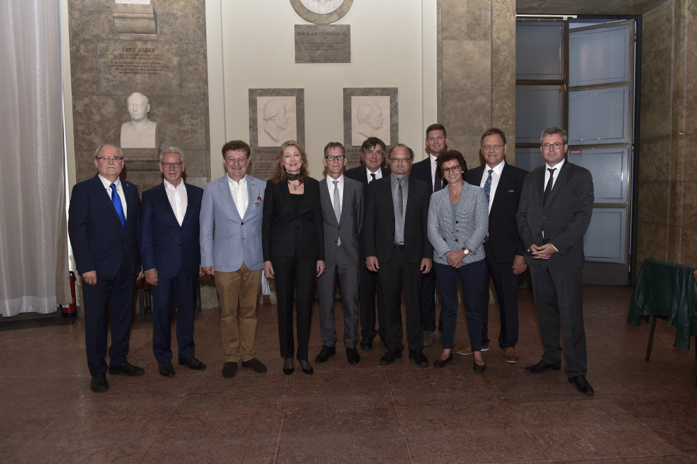 Team l, Prof. Dr. Wolfgang Heckl, Deutsches Museum, Team ll, Team lll, Petra M. Jung, Bundespräsidialamt, Prof. Ulrich Brunke, DZP Jury, Min.Dir. Dr. Oliver Schmolke, Bundespräsidialamt