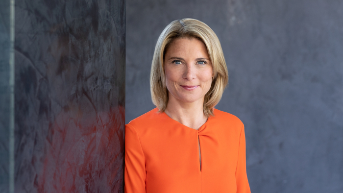 Yve Fehring Yve Fehring Portrait